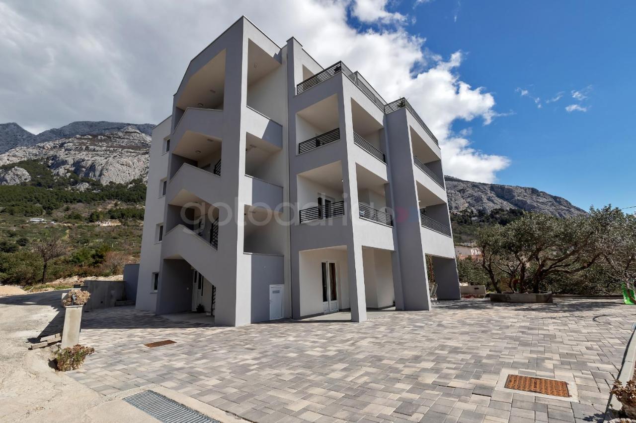 Penthouse With Panoramic View Ally Makarska Exterior foto