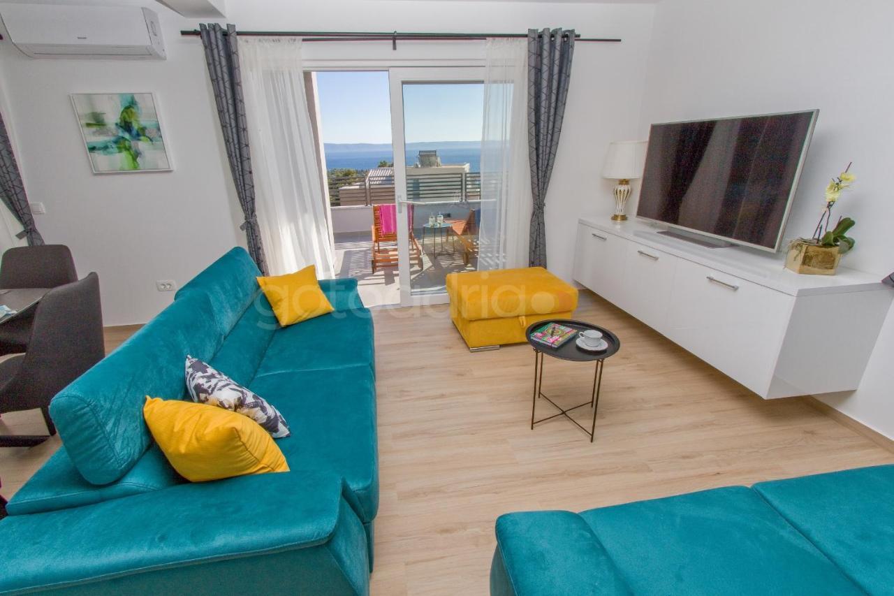 Penthouse With Panoramic View Ally Makarska Exterior foto