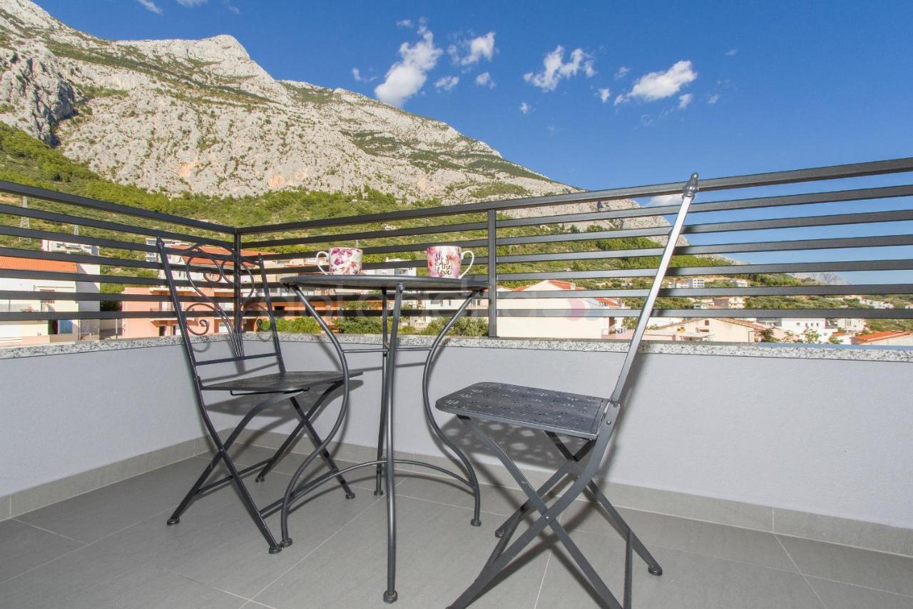 Penthouse With Panoramic View Ally Makarska Exterior foto